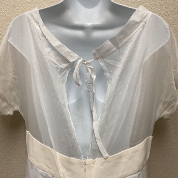 Amelia Toro White and Cream Dress Size 10 - Picture 7 of 7